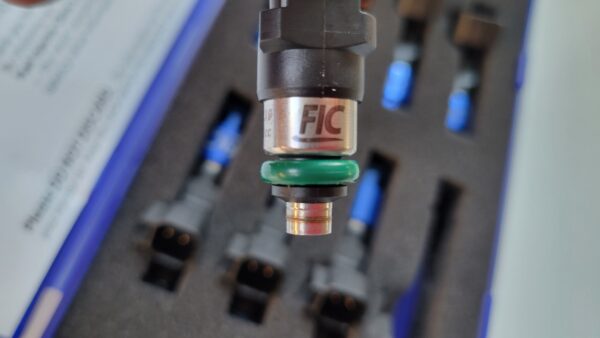 Fuel Injector Clinic IS303-1200H-D 1200cc Injector Set for LS3, LS7, L76, L92, and L99 engines (High-Z)