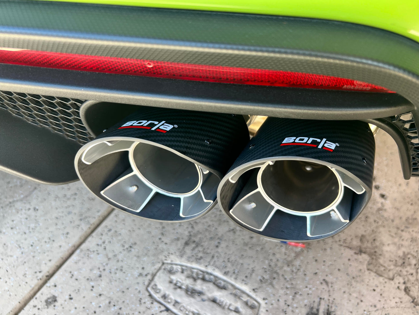 Borla 2020 Ford GT500 5.2L AT 3in ATAK CatBack Exhaust w/ Carbon Fiber Tips