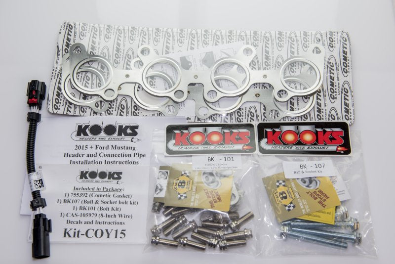 KOOKS-1-7/8" STAINLESS HEADERS & GREEN CATTED CONN. KIT. 2015-2023 MUSTANG GT 5.0L.